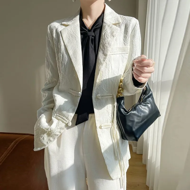 Women'S Formal Wear Jackets - 여성용 흰색 텍스처드 블레이저 재킷 노치드