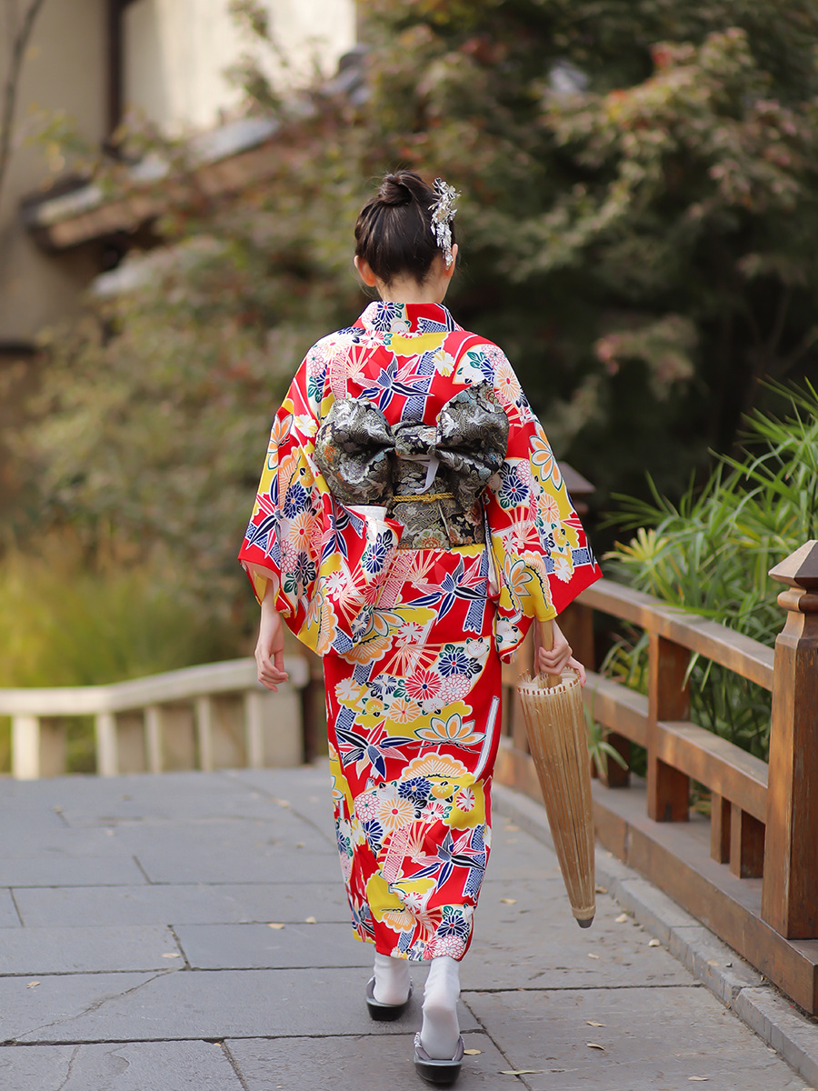 여성용 일본 전통 기모노 레드 모디파이드 포멀 유카타  - Japanese Women Formal Wear 리뷰 및 가격